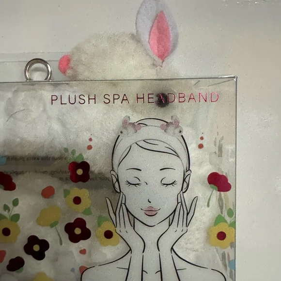 White Plush Spa Headband with Bunny Ears - Picture 2 of 3
